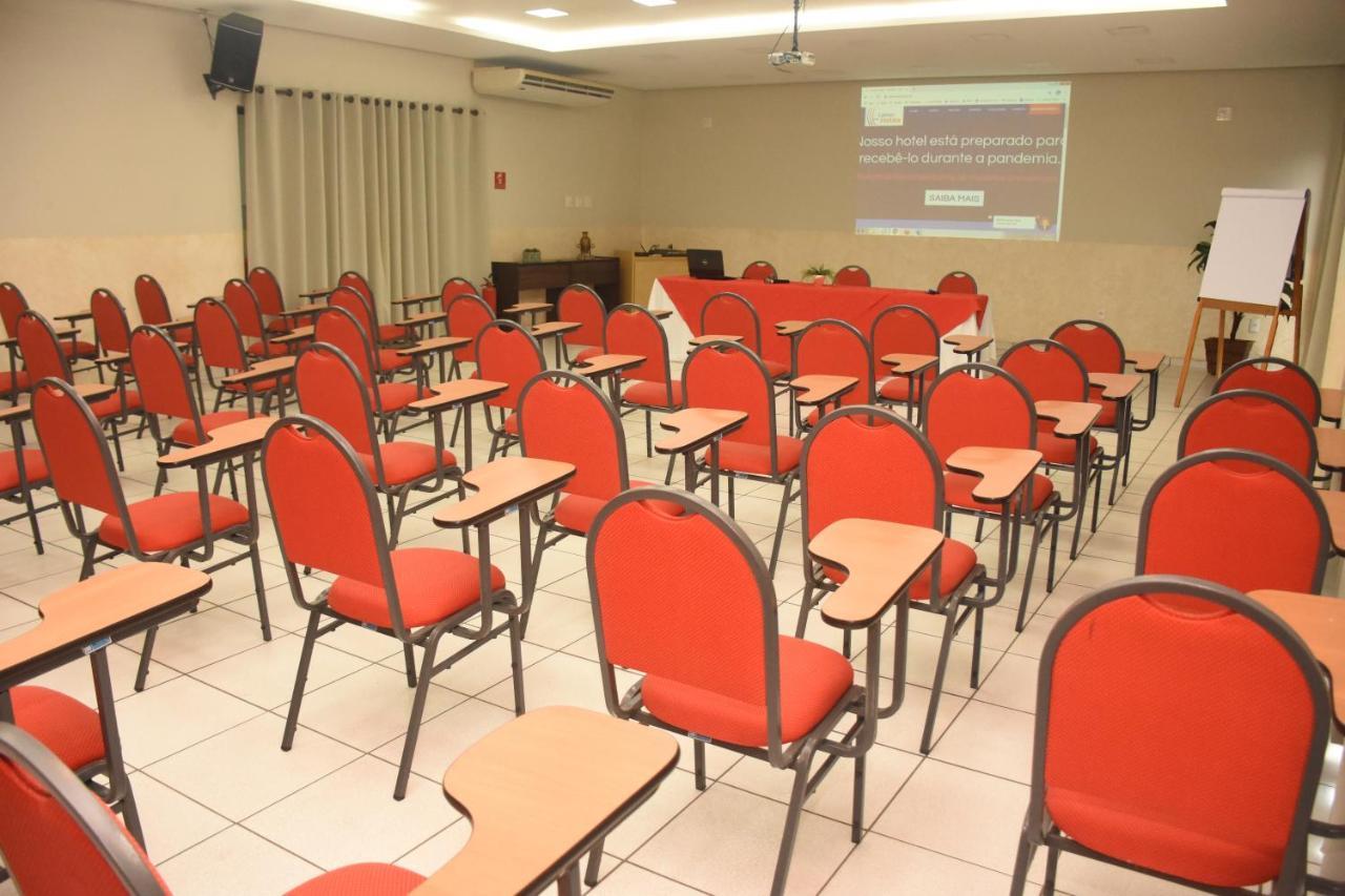 Hotel Larison -