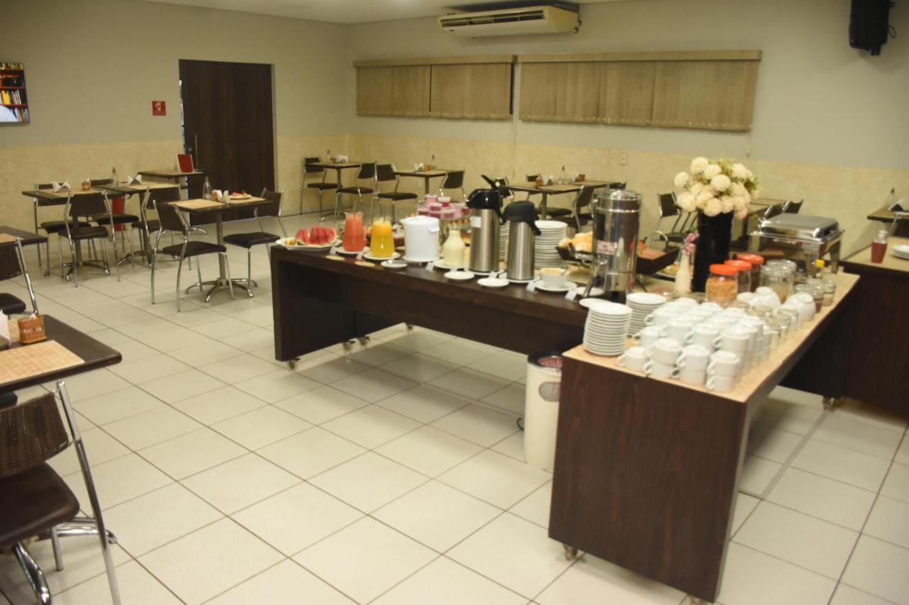 Larison - Hotel Ji-Paraná