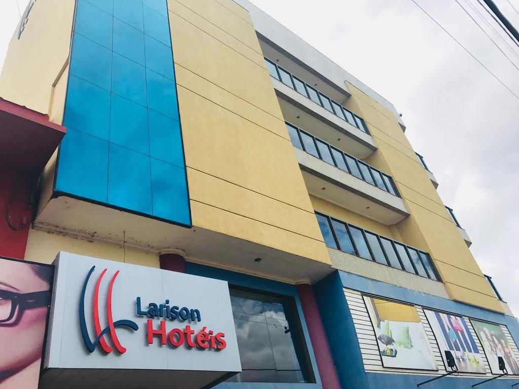 Larison - Hotel 2*